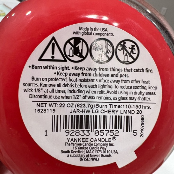 Large Jar Yankee Candle Cherry Lemonade - Picture 3 of 3